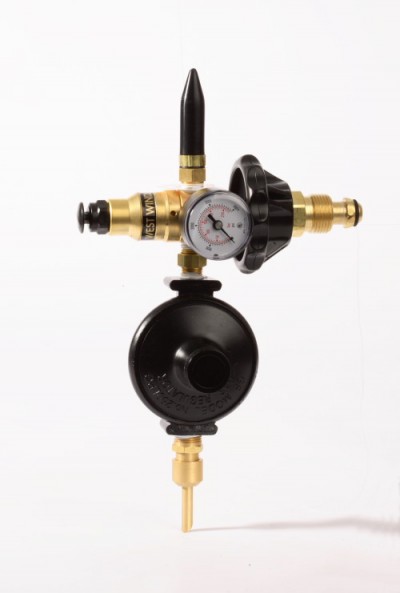 Dual foil filler with latex tilt valve
