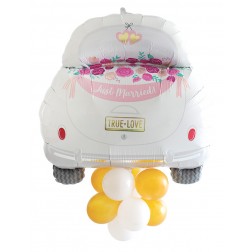 SuperShape Just Married Car
