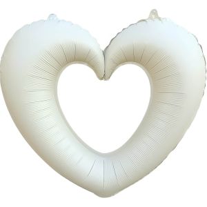 18" Linking Heart Matte Cream Balloon