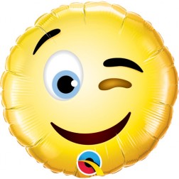 9" Smiley Wink